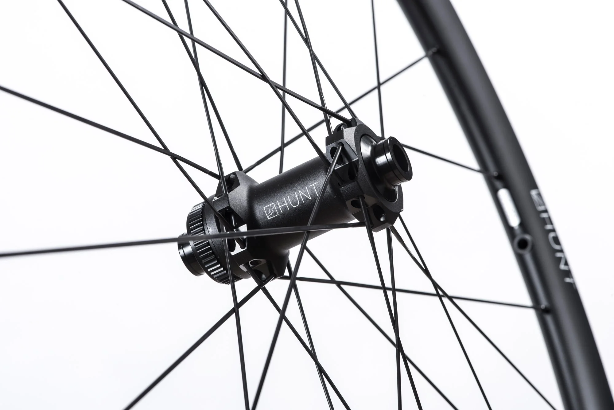 HUNT 30 Carbon CX Disc Tubular Wheelset - Image 4