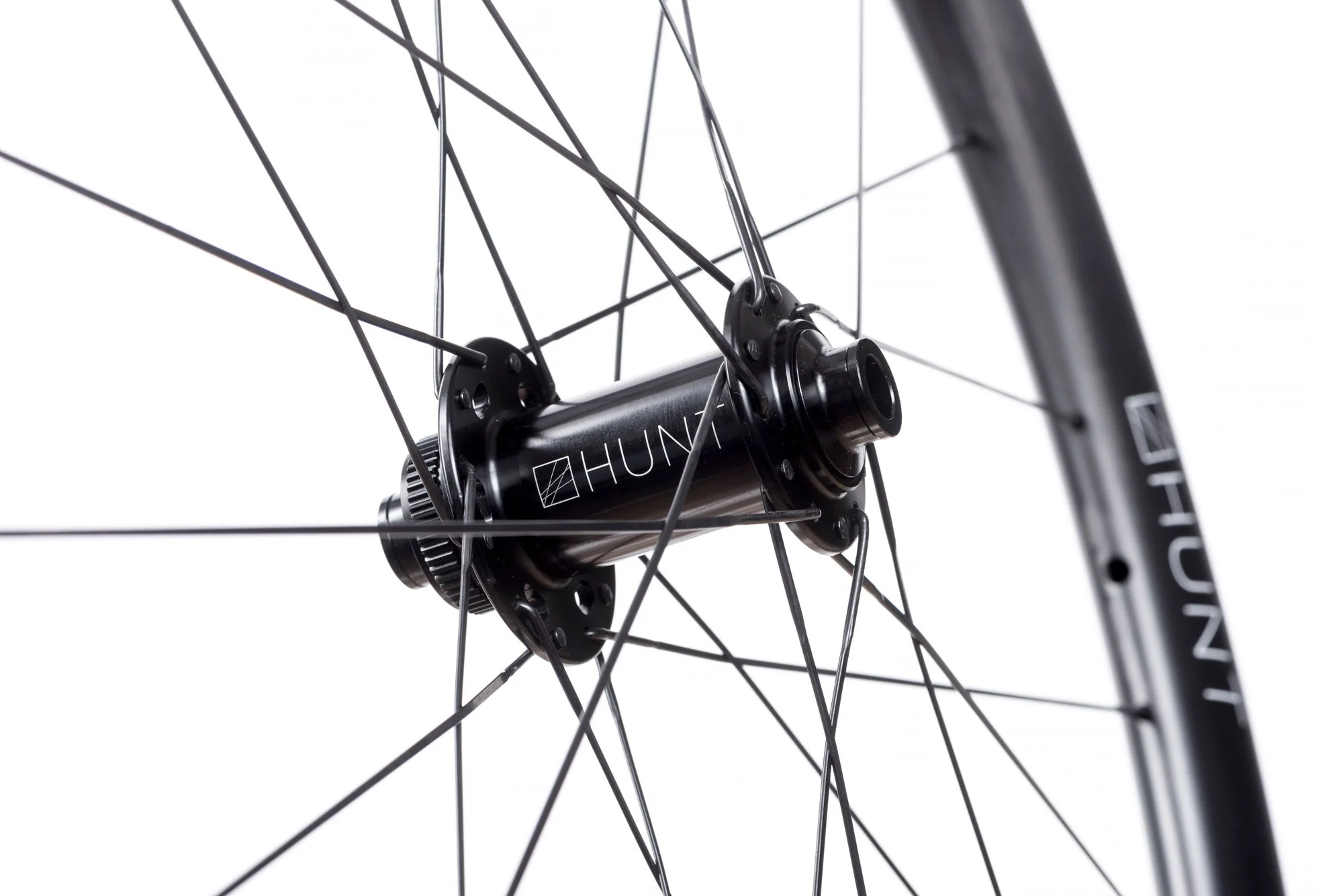 HUNT 35 Carbon Gravel Hookless X-Wide Wheelset - Image 6