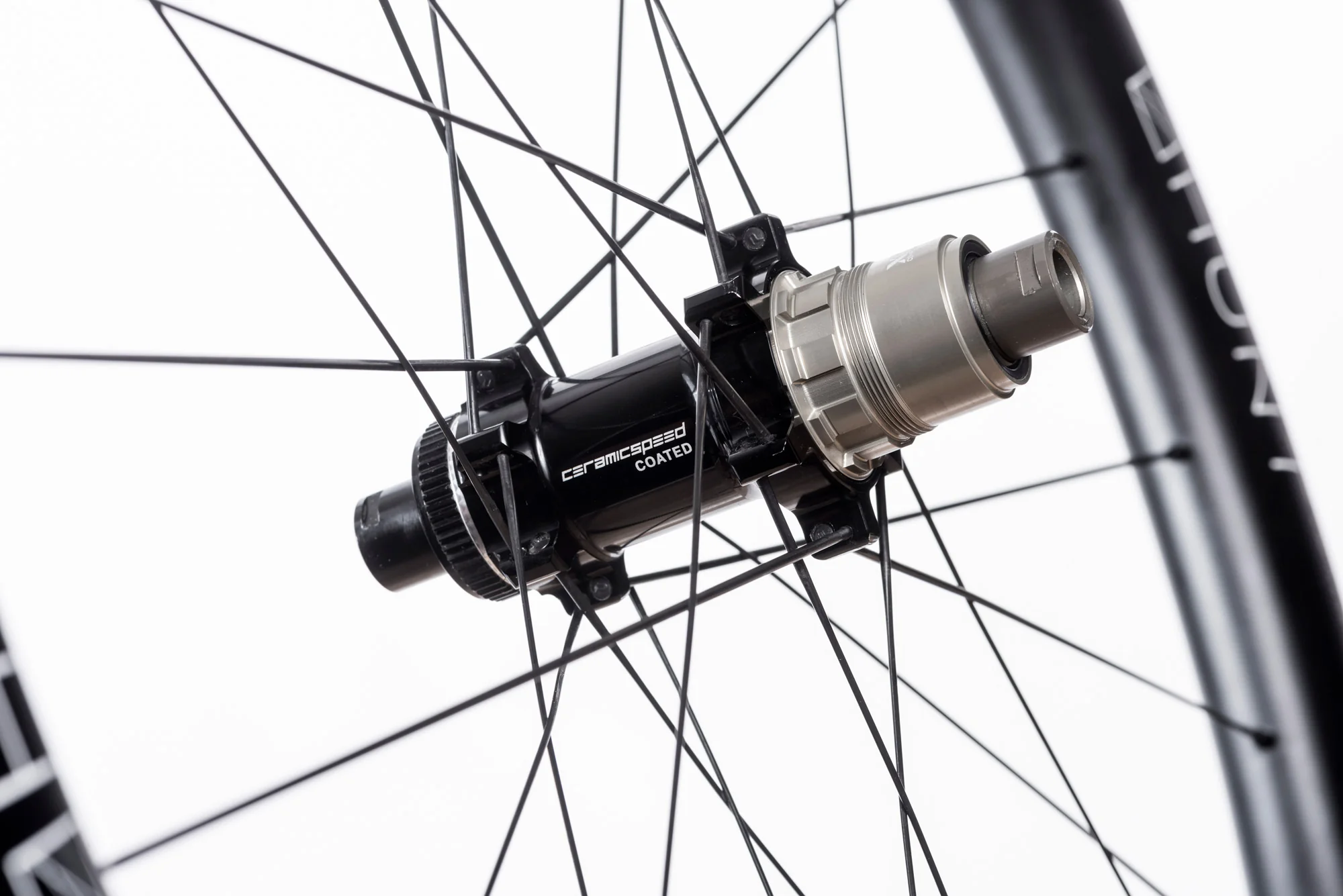 HUNT 42 Limitless Gravel Aero Wheelset - Image 9