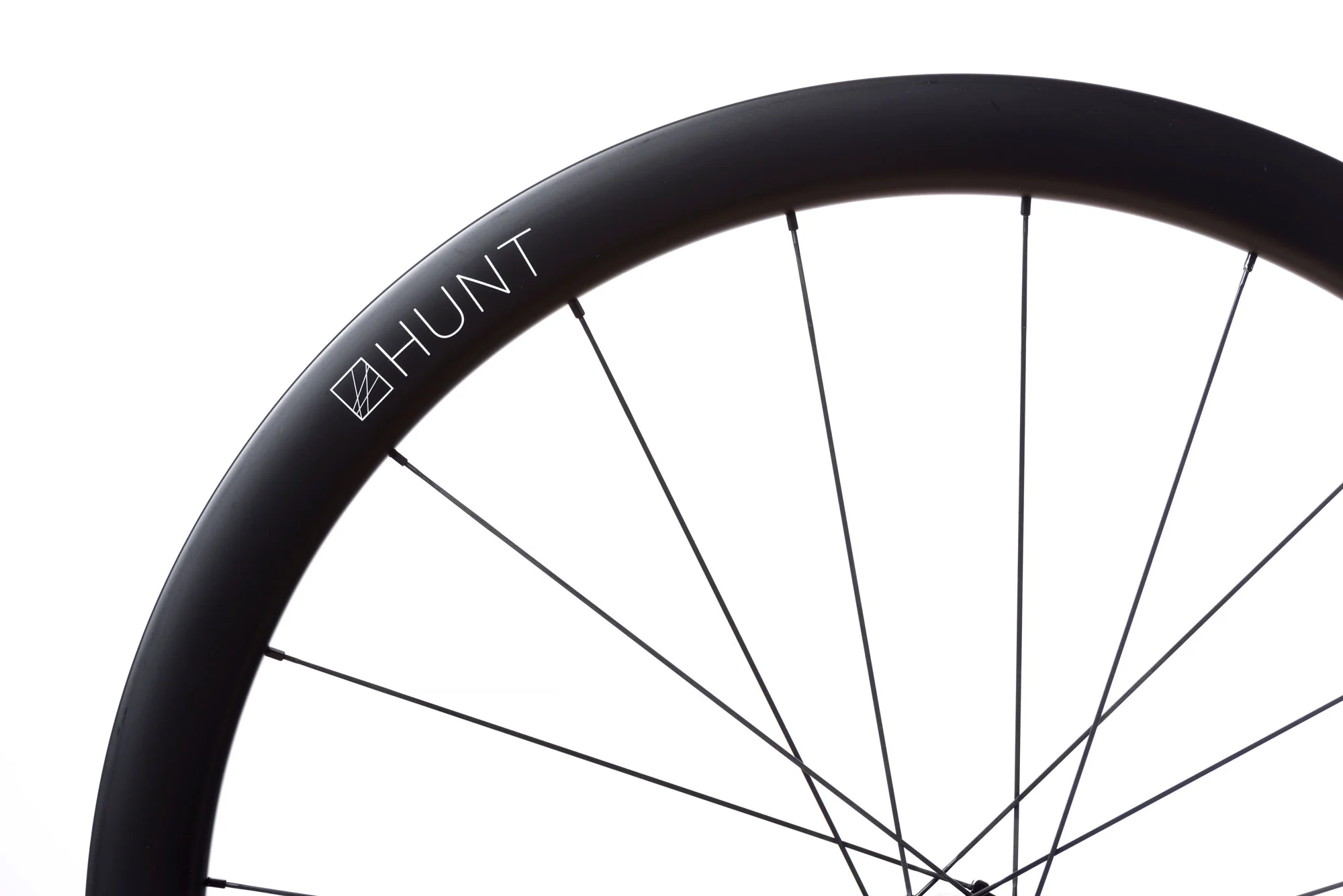 HUNT 44 Aerodynamicist Carbon Disc Wheelset - Image 6