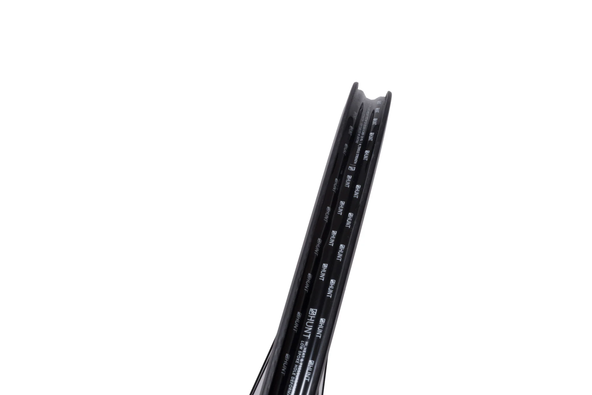 HUNT 82 Carbon Aerodynamicist Wheelset - Image 11