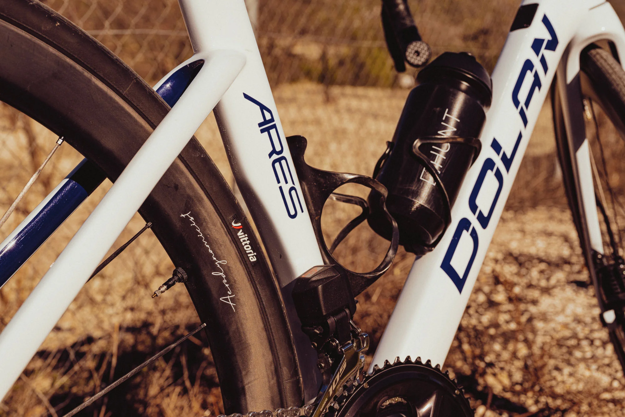 HUNT Contour Water Bottle 500ml - Image 5