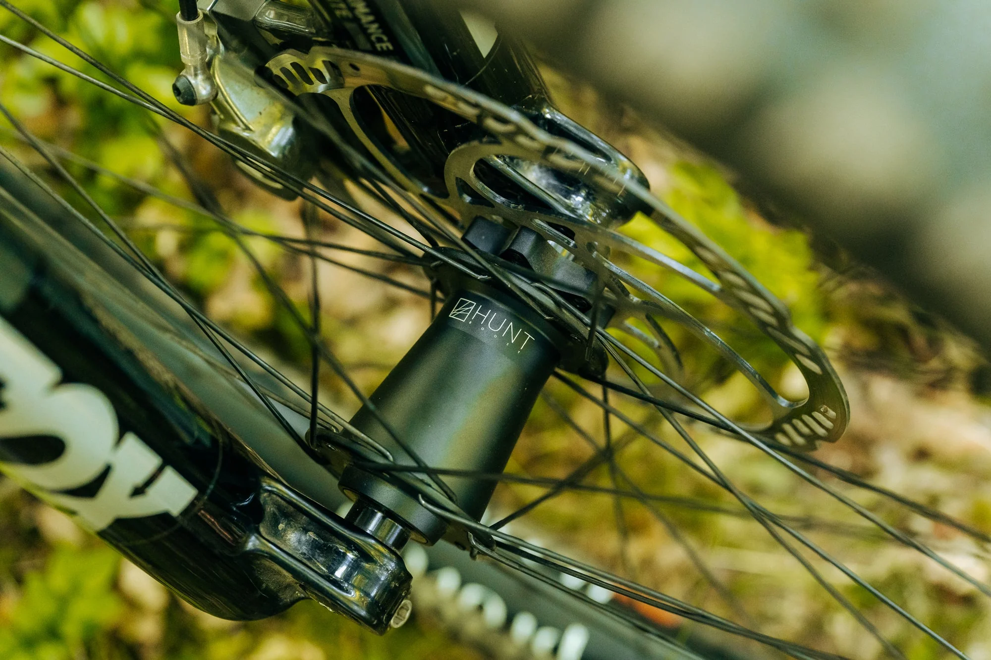 HUNT Proven Carbon Race E_Enduro 27.5 Single Wheel - Image 4