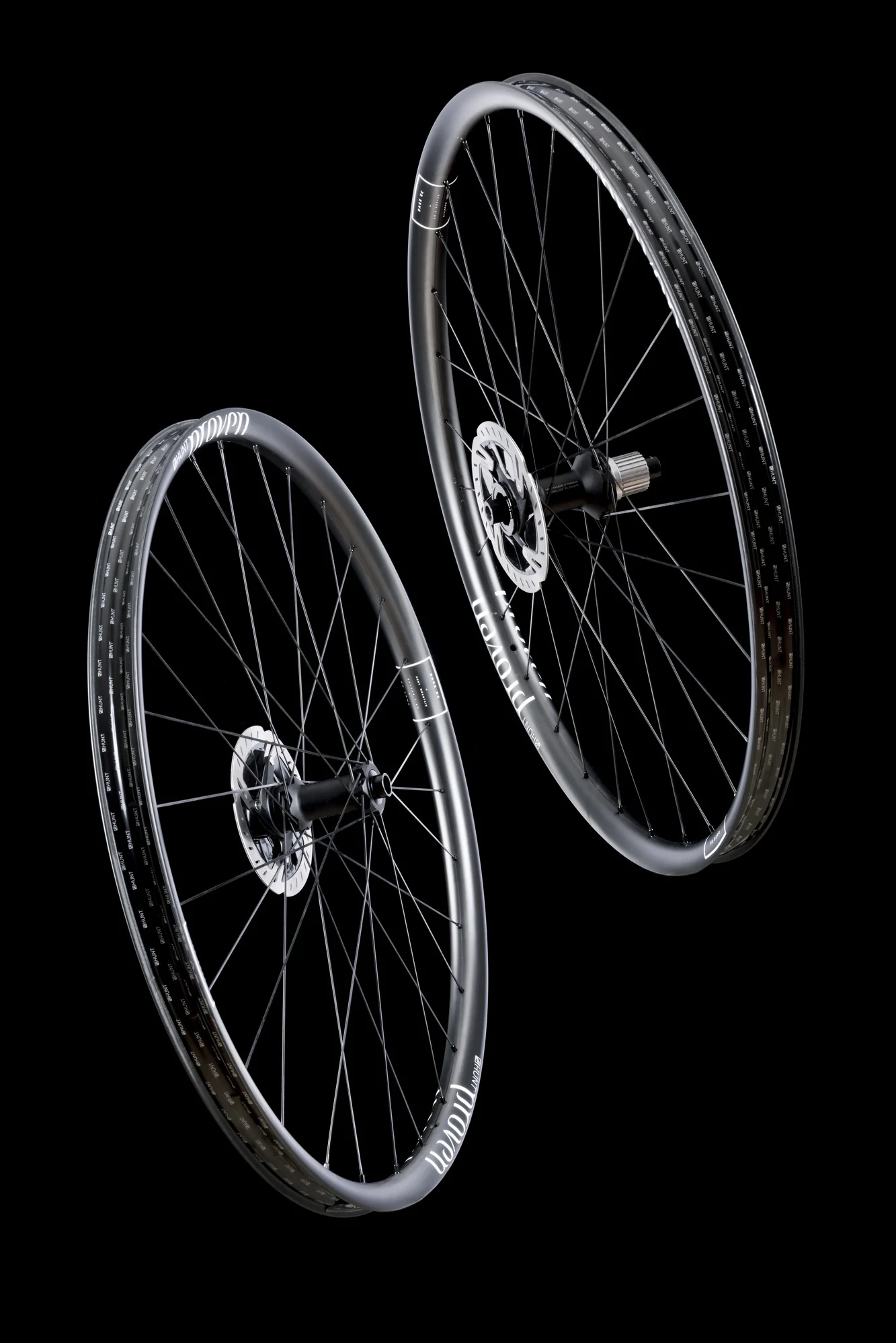 HUNT Proven Carbon Race XC MTB 29 Wheelset - Image 11