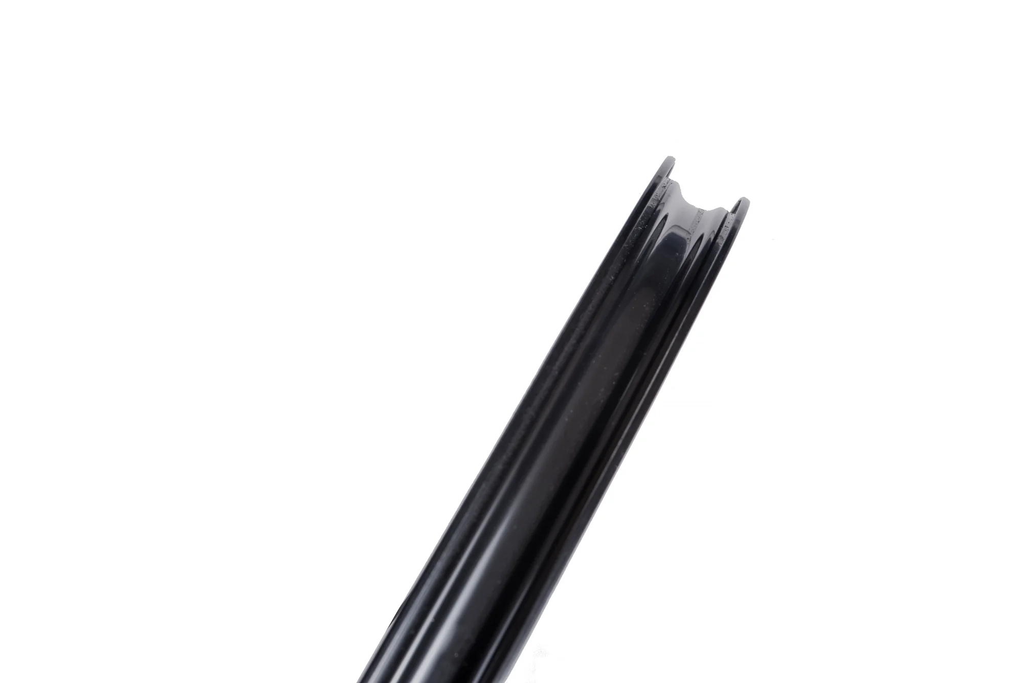 HUNT Race Aero Wide V2 Rim | Front - Image 4