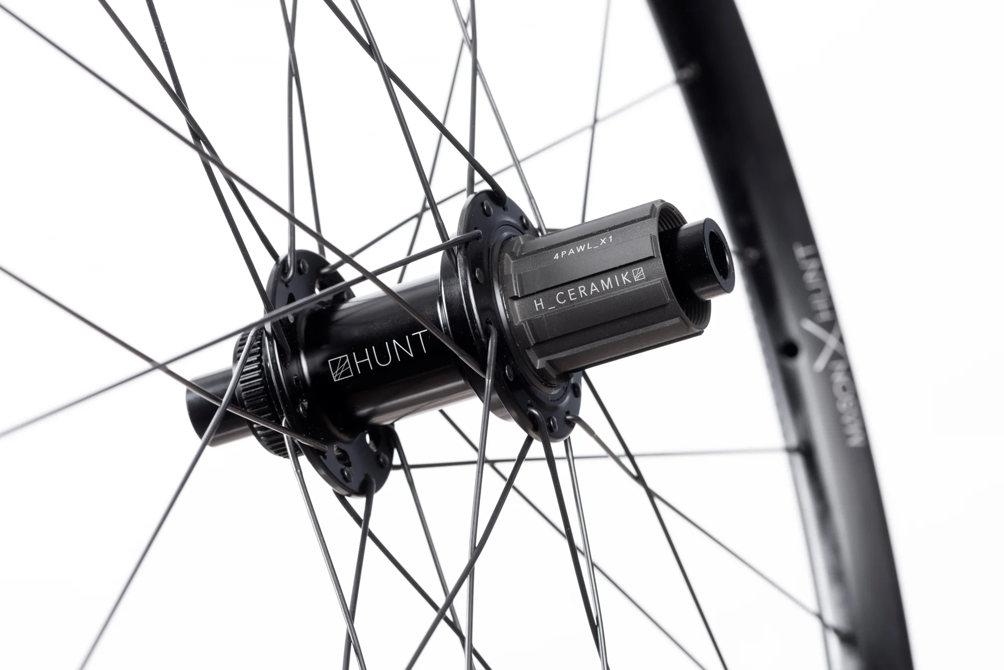 MASON x HUNT 650B Adventure Dynamo Disc Wheelset - Image 8