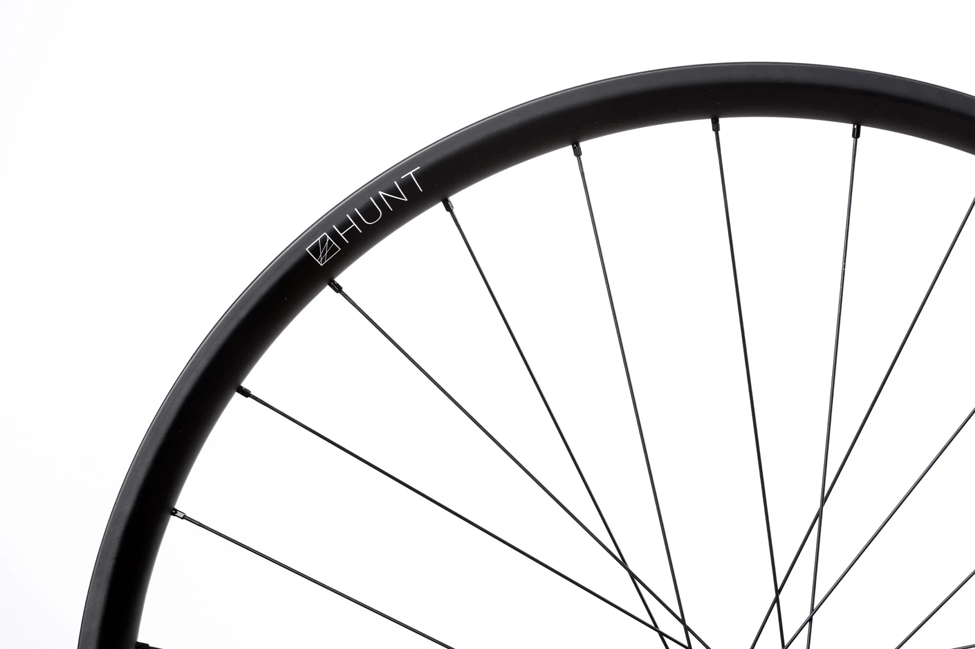 HUNT 25 Carbon Gravel X-Wide Wheelset - Image 9