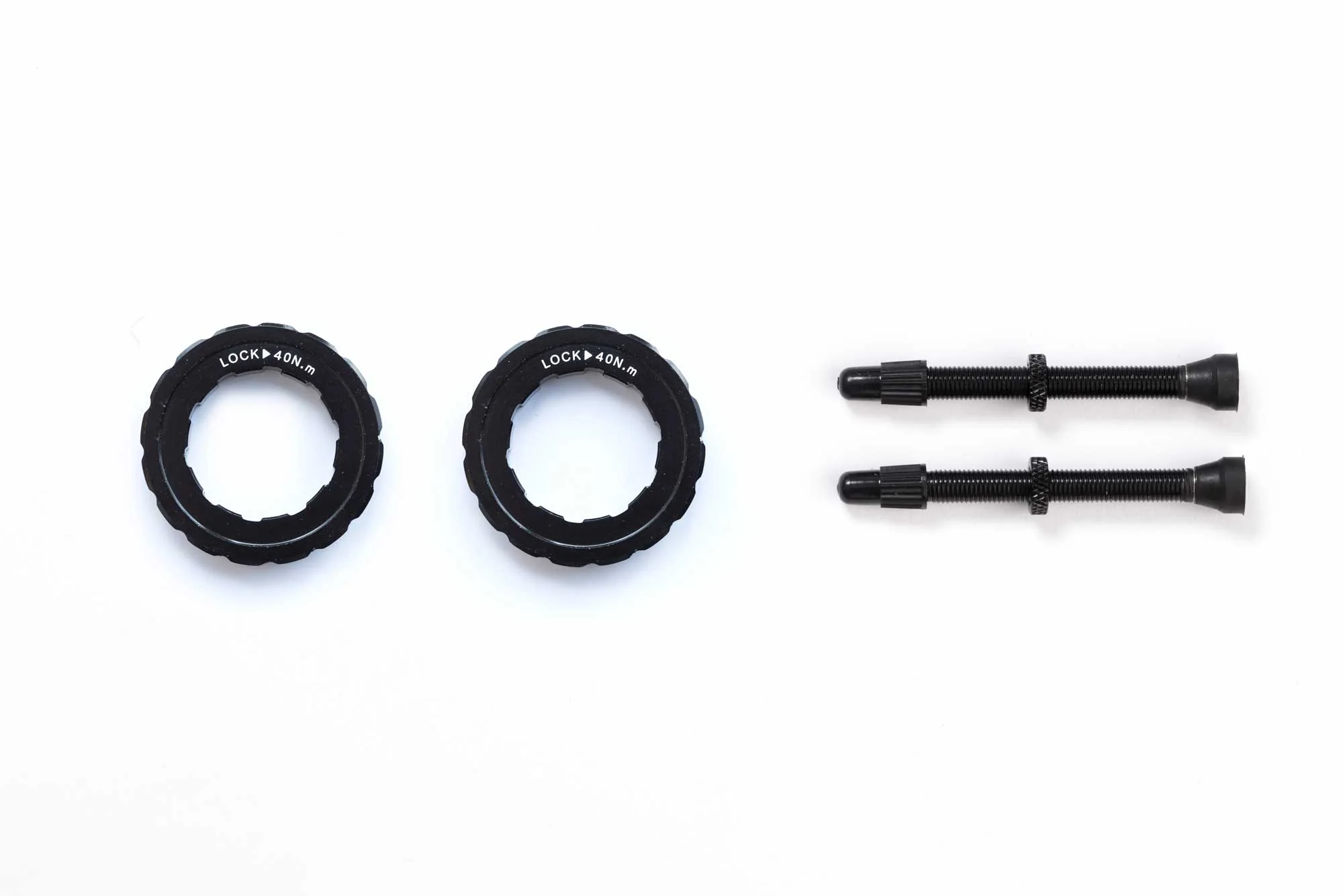 HUNT 40 Limitless Gravel Aero UD Carbon Spoke Wheelset - Image 10