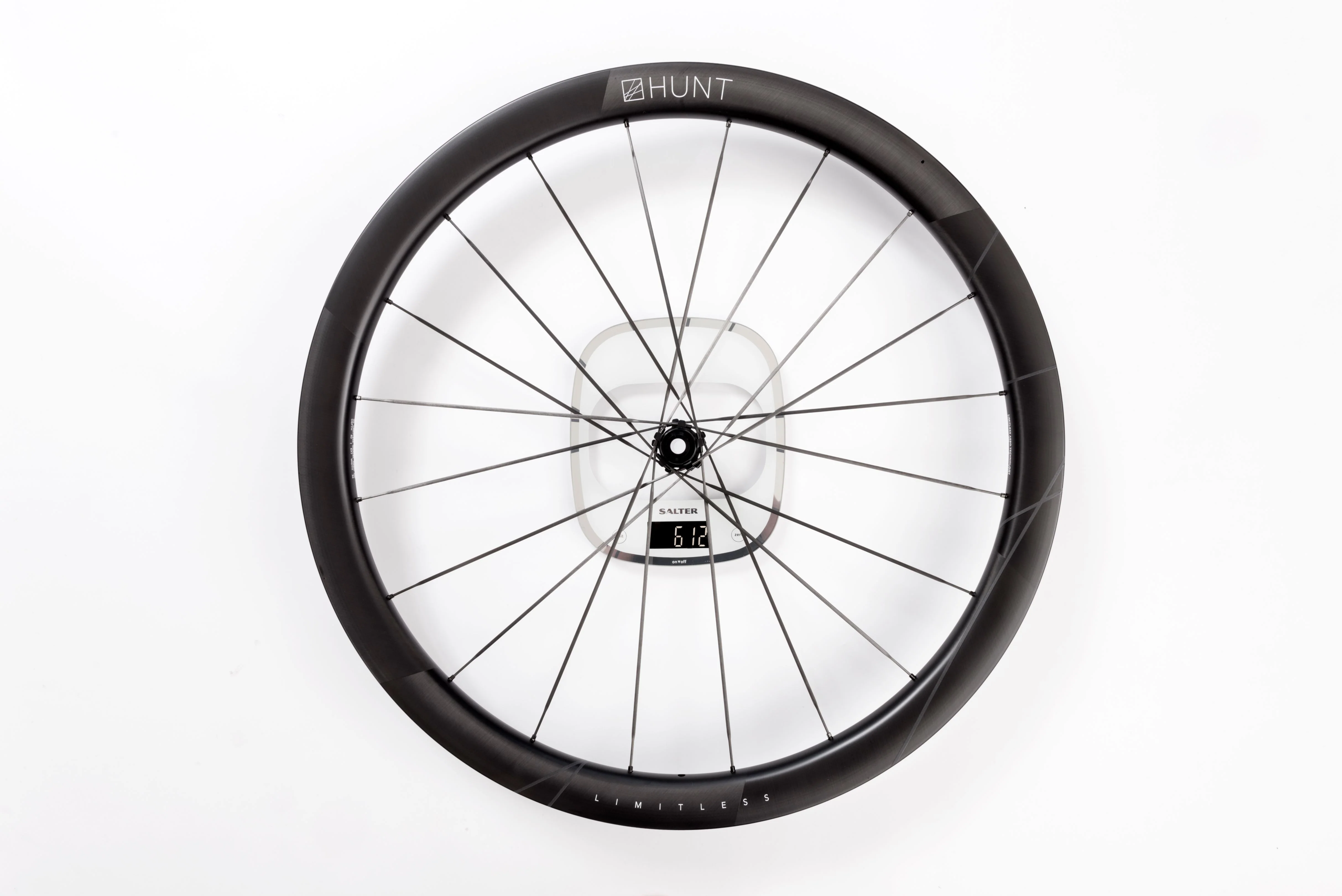 HUNT 40 Limitless Gravel Aero UD Carbon Spoke Wheelset - Image 12