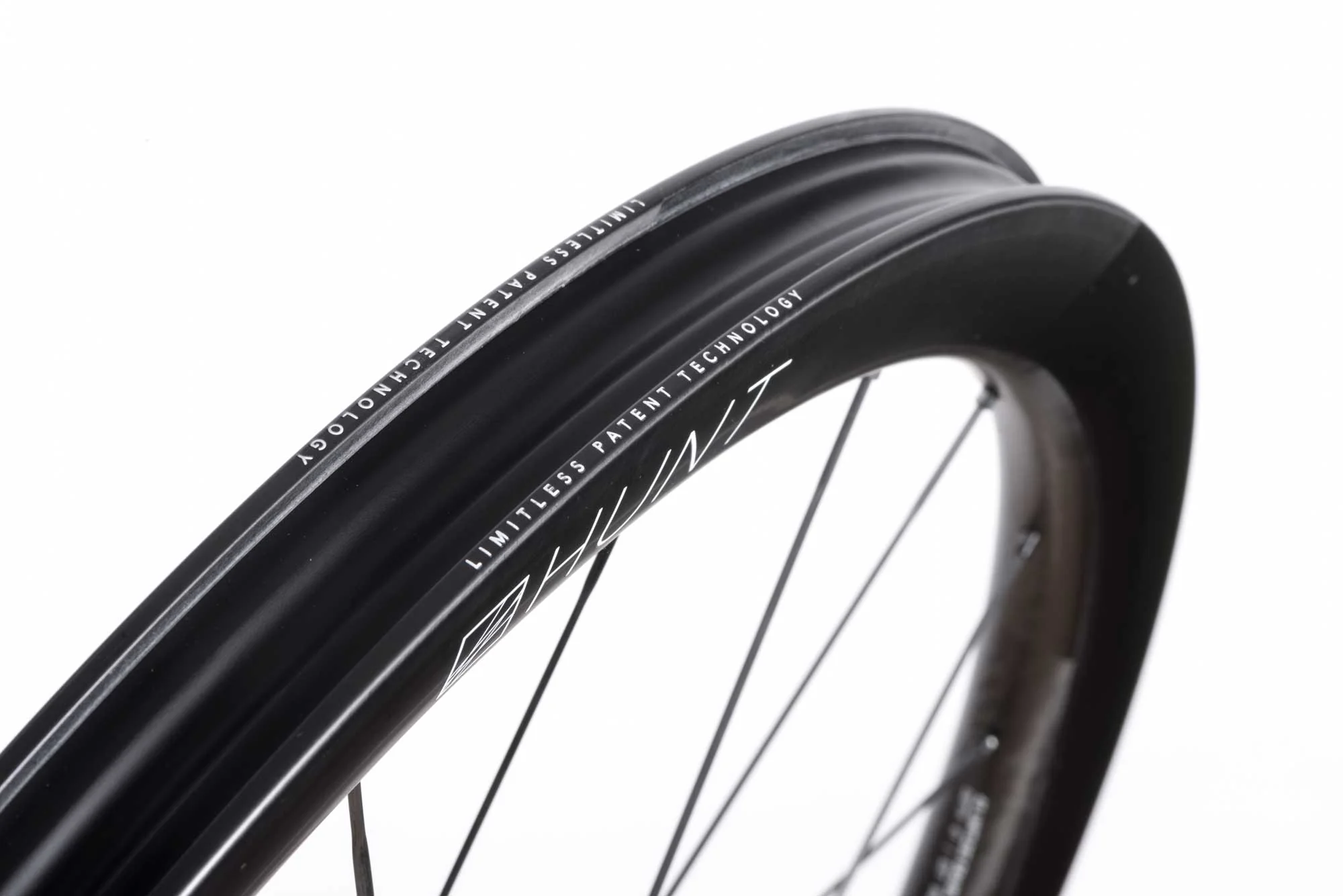 HUNT x QVIST 40 Limitless Gravel Wheelset - Image 7