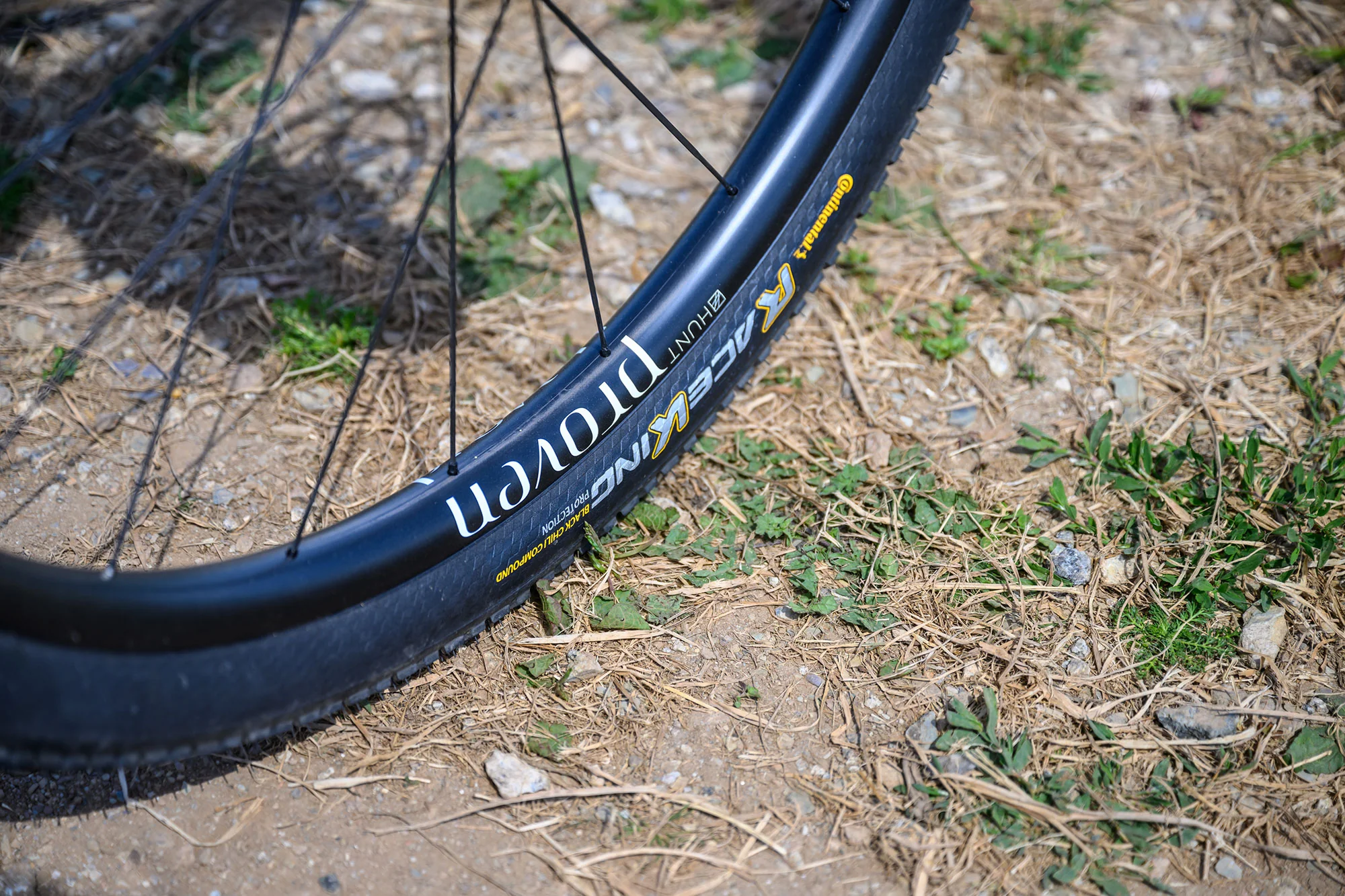 HUNT Proven Race XC UD Carbon Spoke MTB 29 Wheelset - Image 11