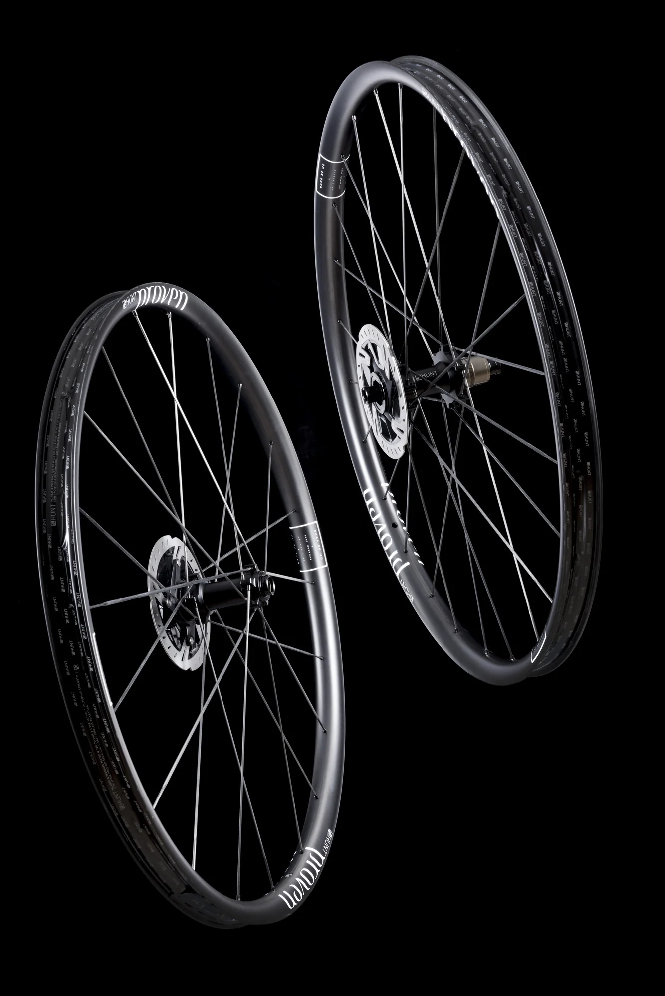 HUNT Proven Race XC UD Carbon Spoke MTB 29 Wheelset - Image 13